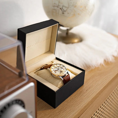 Triovra - Edelstahl Uhr + Gratis Case